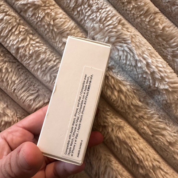 Brand new USBC adapter from Apple - Picture 2 of 3